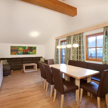 Beautiful Flat By The Cross-country Trail *