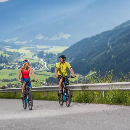 아파트 In Wald Near Slopes