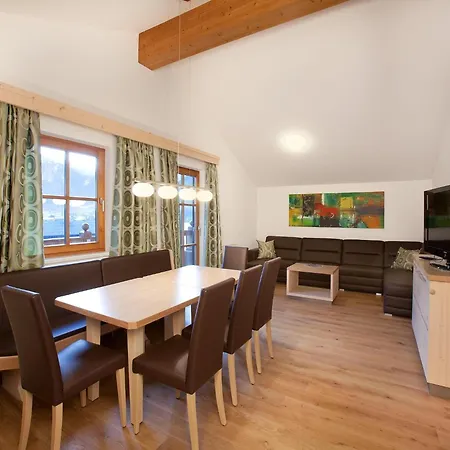 Beautiful Flat By The Cross-country Trail * Wald im Pinzgau